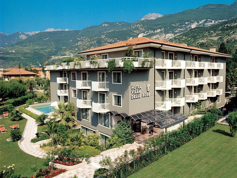 Arco Smart Hotel Esterno foto